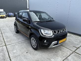 damaged passenger cars Suzuki Ignis 1.2 Smart Hybrid Comfort -NAVI-PDC 2023/2