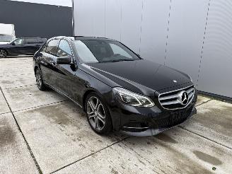 skadebil auto Mercedes E-klasse 220 d BleuTEC -AUTOMAAT-LEDER-NAVI-SCHUIFDAK 2017/3