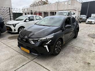 Damaged car Mitsubishi Colt 1.0T MT Intense CAMERA - CRUISE - CLIMA 2023/12