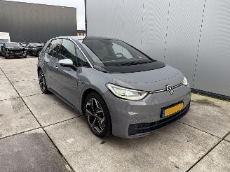 Volkswagen ID.3 First Plus 58 kWh LED - ACC - CAMERA - SFEER picture 2