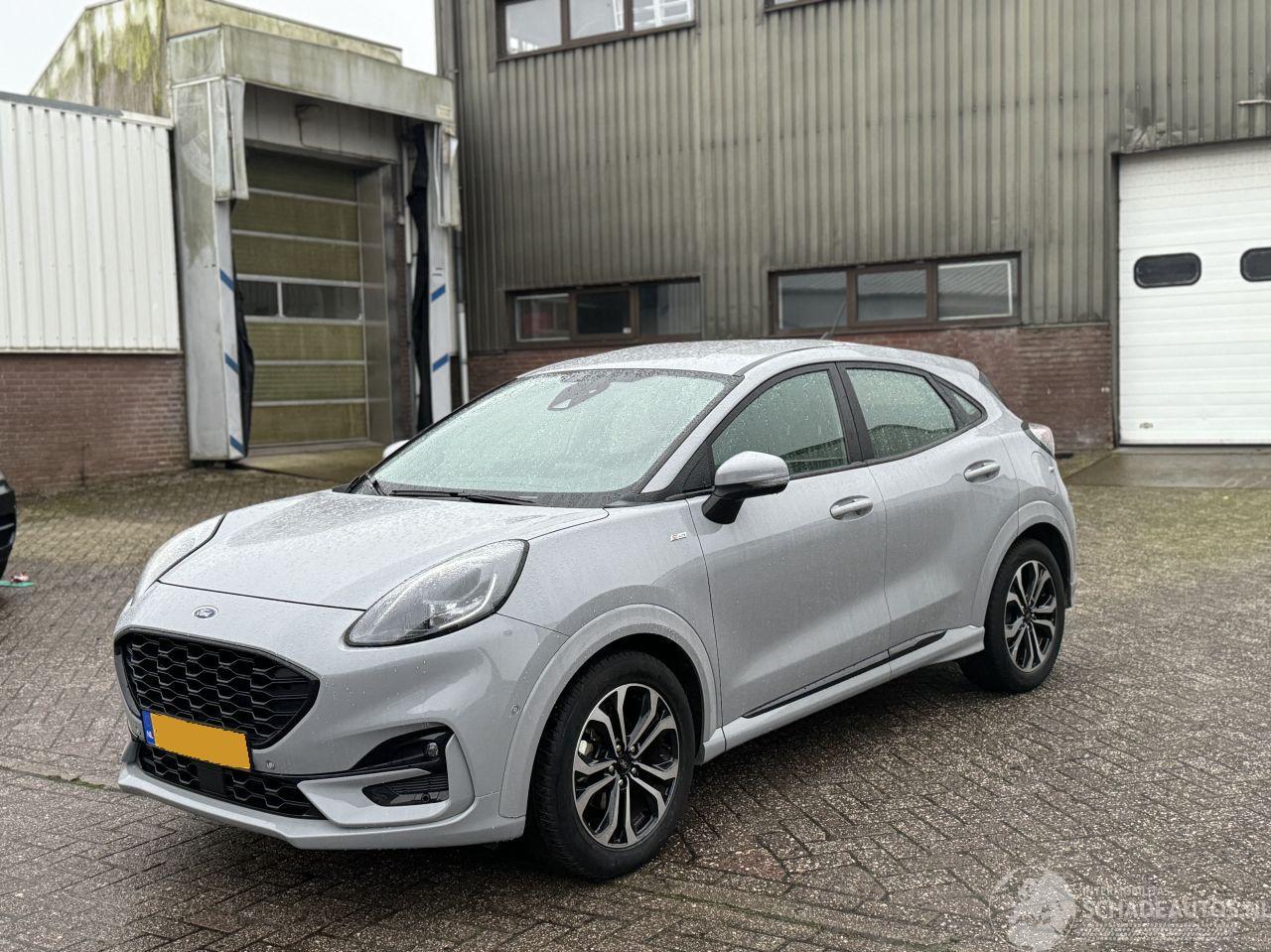 Ford Puma 1.0 EcoBoost Hybrid St-Line Geen Schade