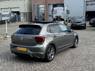 Volkswagen Polo 1.6 TDI DSG R-Line Pano Virtual Cockpit picture 5