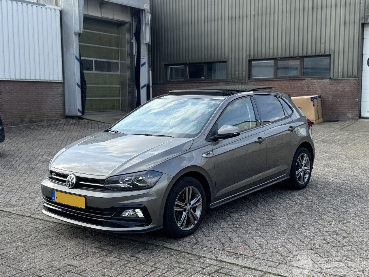 Volkswagen Polo 1.6 TDI DSG R-Line Pano Virtual Cockpit