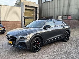 škoda osobní automobily Audi Q8 55 TFSI 340Pk Quattro S-Line Pano Nap Nederlandse Auto Bang&Olufsen 2021/1