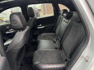 Mercedes B-klasse 220D 190Pk Premium Plus AMG Pakket Pano Memory Sfeerverlichting Trekhaak picture 13