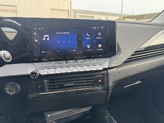 Opel Astra 1.2 131Pk Automaat Bussines Edition picture 9