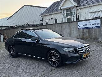 Schadeauto Mercedes E-klasse 220D 194Pk Prestige Plus Pano Head-Up 360Camera 2016/5