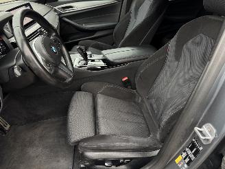 BMW 5-serie 530e iPerformance High Executive M-Pakket Head-up 360Camera picture 9