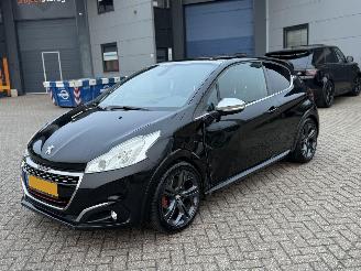 Schadeauto Peugeot 208 1.6 e-Thp GTI 208Pk Glasdak Jbl 2016/3