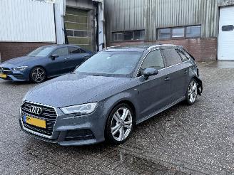 damaged passenger cars Audi A3 Sportback 1.6 TDI DSG S-Line Pano Bang&Olufsen 2017/6