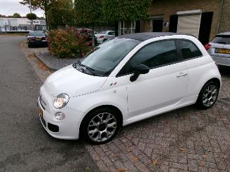 Schadeauto Fiat 500C TWIN-AIR TURBO 500 CABRIO 2014/5