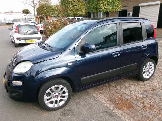 Schadeauto Fiat Panda TWIN AIR LOUNGE AIRCO 2012/7
