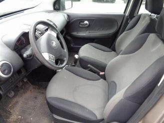Nissan Note 1.5 DCI picture 9