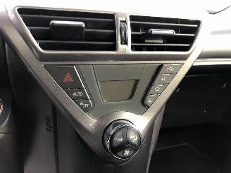 Toyota iQ 1.4  D picture 11