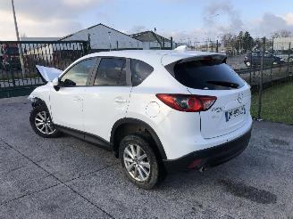 uszkodzony samochody osobowe Mazda CX-5 2.2 SKYACTIVE AWD 2015/2