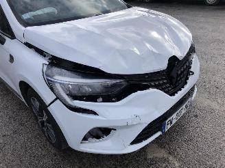 Renault Clio 1.0 picture 13