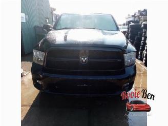 demontáž osobní automobily Dodge Ram 1500 Crew Cab (DS/DJ/D2), Pick-up, 2010 / 2018 5.7 Hemi V8 4x4 2011/1