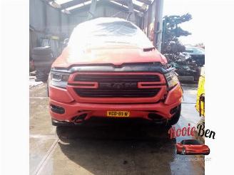 demontáž osobní automobily Dodge Ram 1500 Crew Cab (DS), Pick-up, 2010 / 2018 5.7 Hemi V8 4x4 2020/10