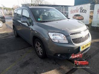 Chevrolet Orlando Orlando (YYM/YYW), MPV, 2010 / 2015 1.8 16V VVT Bifuel picture 3