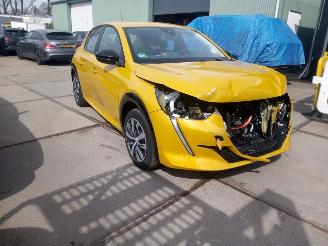 Peugeot e-208 Peugeot e-208 EV Active 50 kWh zie video !! picture 3