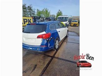 Opel Astra Astra J Sports Tourer (PD8/PE8/PF8), Combi, 2010 / 2015 2.0 CDTI 16V 165 picture 4