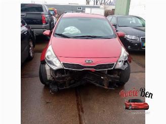 demontáž osobní automobily Kia Rio Rio III (UB), Hatchback, 2011 / 2017 1.2 CVVT 16V 2012/6