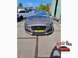 Auto da rottamare Jaguar XE XE, Sedan, 2015 2.0 200 Turbo 16V 2016/5