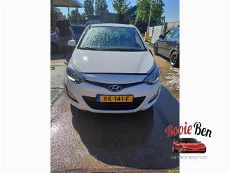 Hyundai I-20 i20, Hatchback, 2008 / 2015 1.2i 16V picture 2