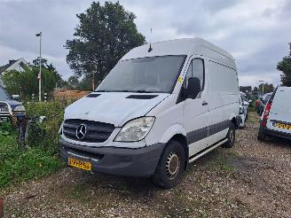 uszkodzony samochody osobowe Mercedes Sprinter  2010/1