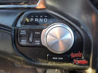 Dodge Ram 1500 Crew Cab (DS), Pick-up, 2010 / 2018 5.7 Hemi V8 4x4 picture 14