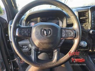 Dodge Ram 1500 Crew Cab (DS), Pick-up, 2010 / 2018 5.7 Hemi V8 4x4 picture 12