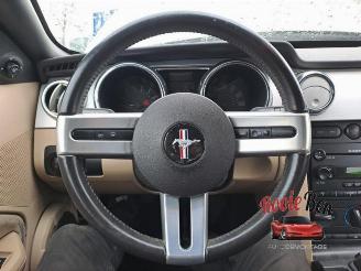 Ford USA Mustang Mustang V Convertible, Cabrio, 2005 / 2015 4.0 V6 picture 11