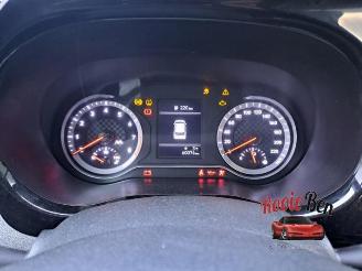 Coche siniestrado Hyundai I-10 i10, Hatchback, 2019 1.0 12V 2021/12