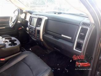 Dodge Ram 1500 Crew Cab (DS/DJ/D2), Pick-up, 2010 / 2018 5.7 Hemi V8 4x4 picture 9