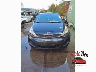 demontáž osobní automobily Kia Rio Rio III (UB), Hatchback, 2011 / 2017 1.2 CVVT 16V 2012/11