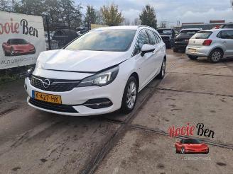 demontáž osobní automobily Opel Astra Astra K Sports Tourer, Combi, 2015 / 2022 1.2 Turbo 12V 2020/12