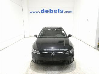 Schadeauto Volkswagen Golf 2.2D LIFE 2021/12