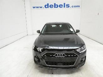 Schadeauto Audi A1 ADVANCED 2024/10