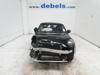 krockskadad bil auto Mini One  2019/3