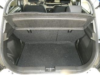 Suzuki Swift GL+ picture 22
