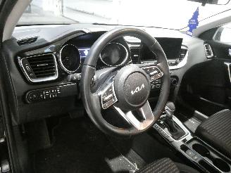 Kia Cee d  picture 17