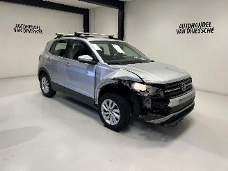 Damaged car Volkswagen T-Cross  2023/12