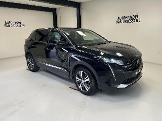 Vaurioauto  passenger cars Peugeot 3008 ALLURE PACK 2022/7