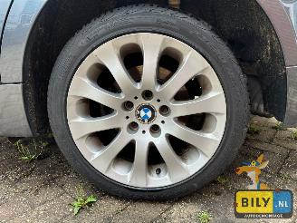 BMW 3-serie E90 320D sparkling-graphit metallic picture 13