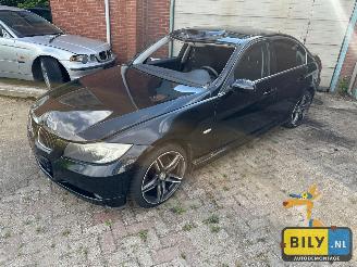 Vrakbiler auto BMW 3-serie E90 325IX N52B25 Black- sapphire metallic 2007/1