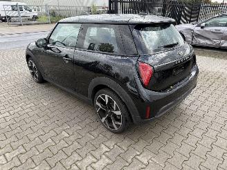 Mini Cooper Nieuw model! picture 6
