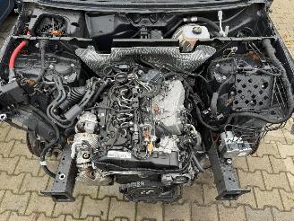 Audi Q5 40 TDI Quattro ALLEEN VOOR ONDERDELEN picture 8