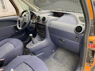 Peugeot 1007 DOLCE picture 18