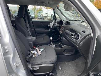 Jeep Renegade  picture 21