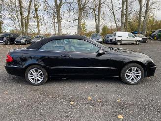 Vaurioauto  passenger cars Mercedes CLK 200 KOMPRESSOR C 2008/4